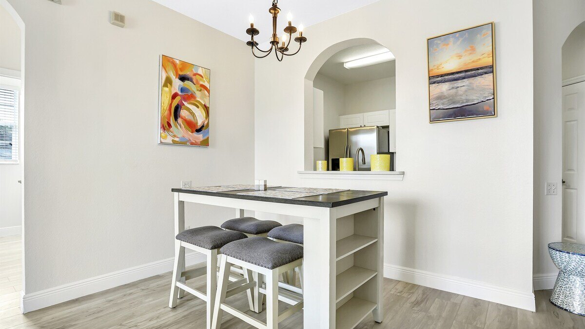 8102 Vacation getaway at Windsor - Image 6
