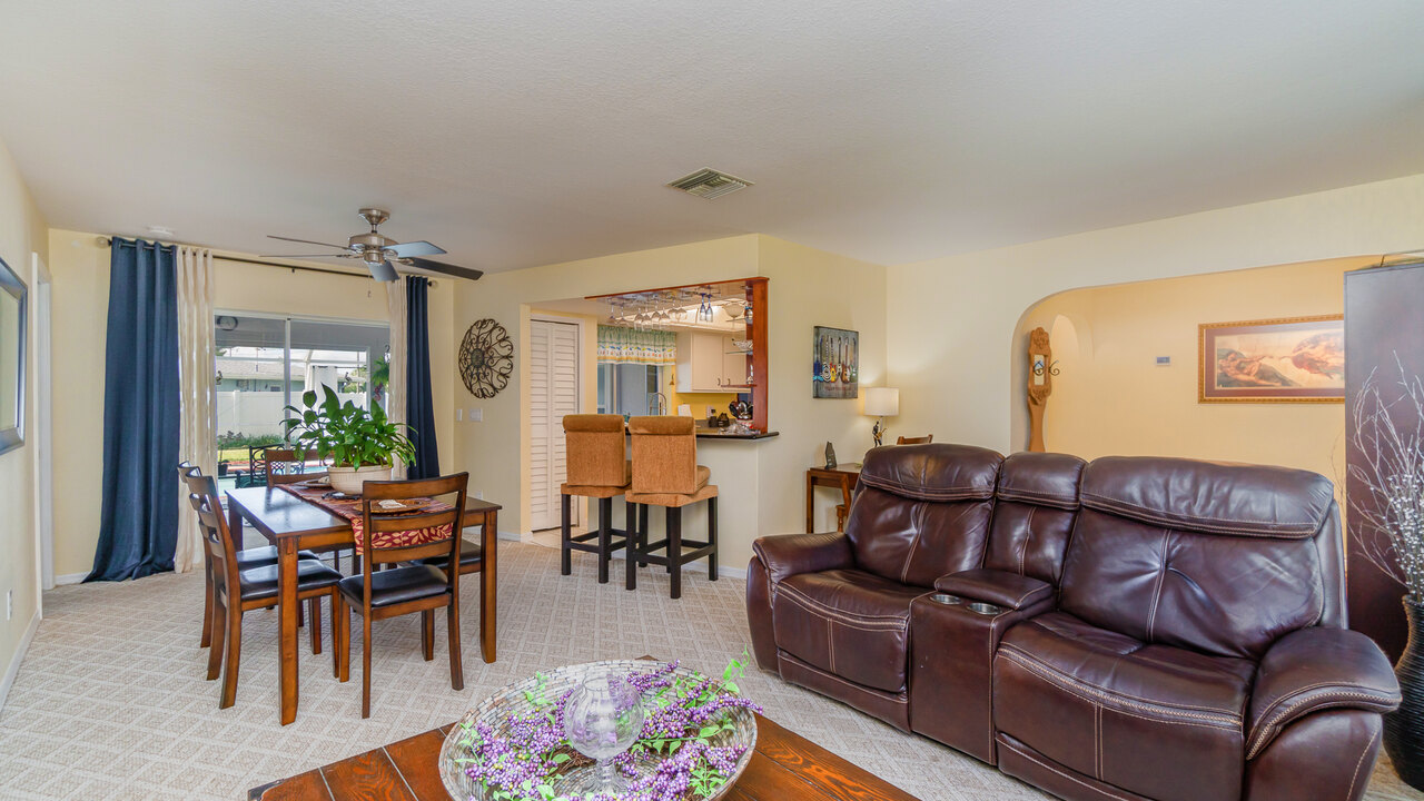 Paradise Getaway Villa - Image 4