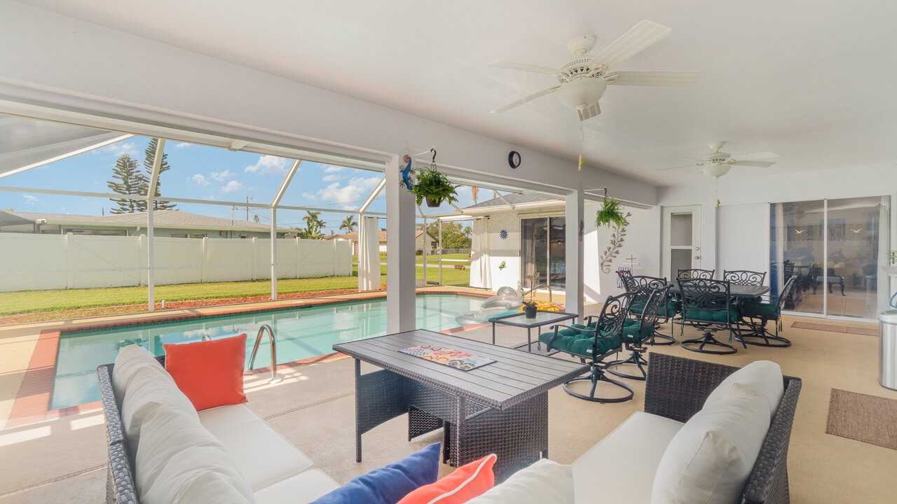 Paradise Getaway Villa - Image 5