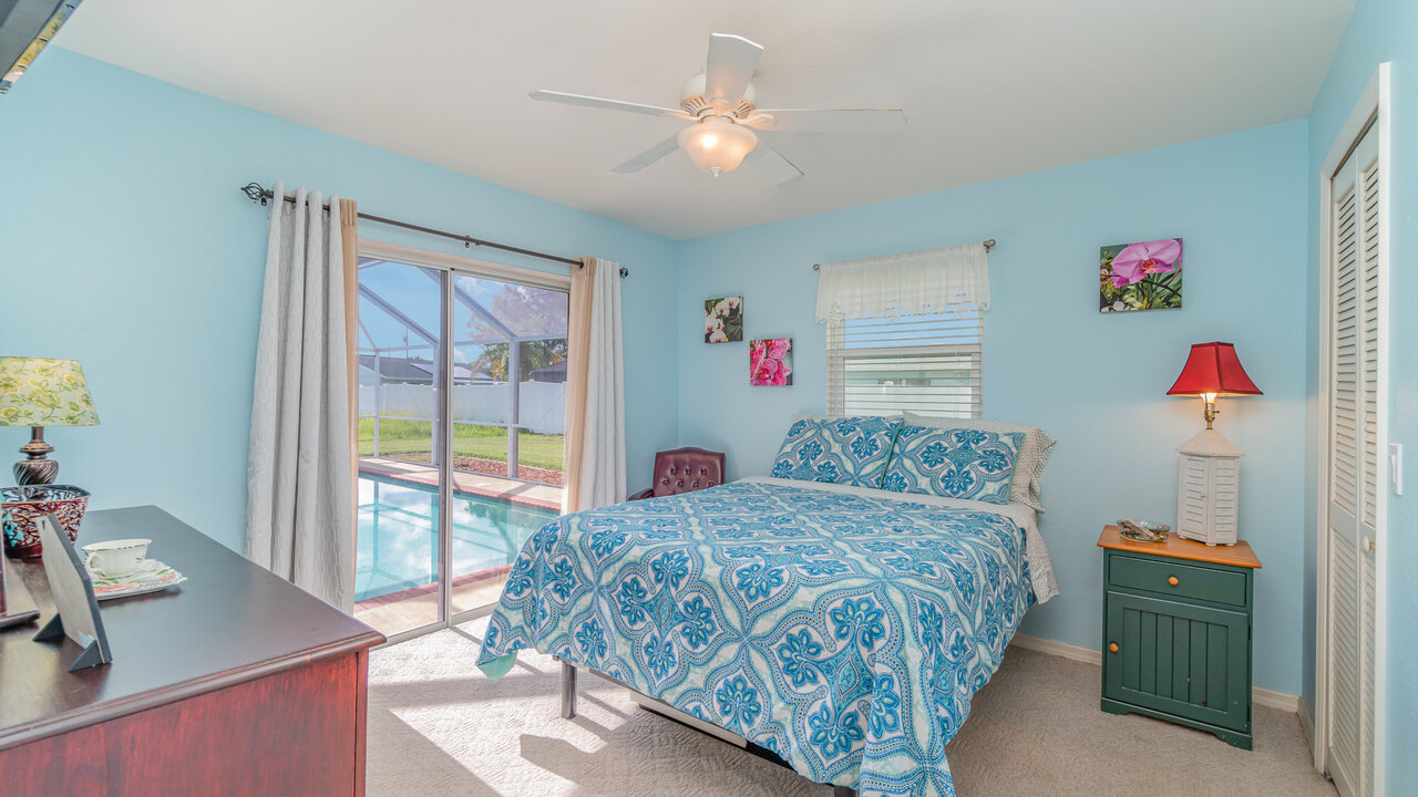 Paradise Getaway Villa - Image 18