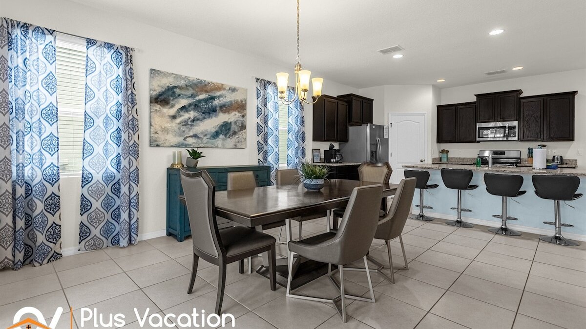 7053 Cozy retreat 5 bed-pool-movie - Image 5