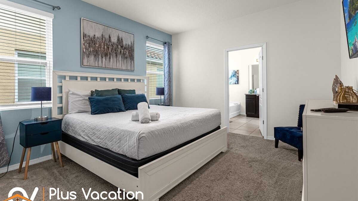 7053 Cozy retreat 5 bed-pool-movie - Image 11