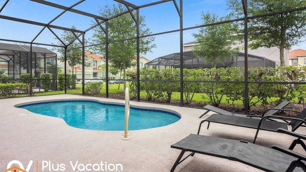 7053 Cozy retreat 5 bed-pool-movie - Image 32