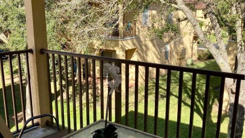 1307 Charming Regal Palms Villa - Image 53