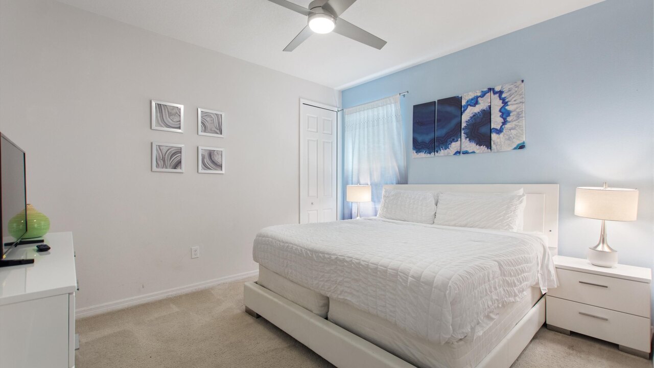 7012 Luxury 11-Bedroom Retreat in Resort - Close to Disney - Image 15