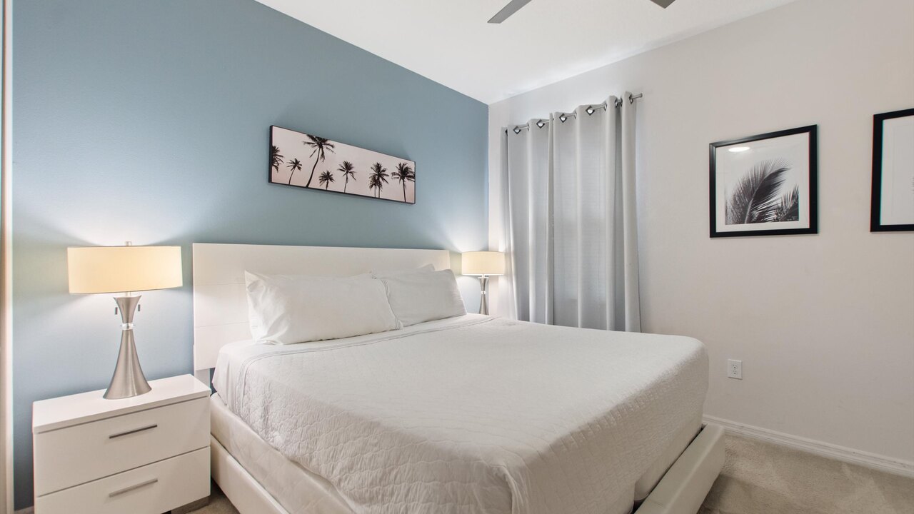 7012 Luxury 11-Bedroom Retreat in Resort - Close to Disney - Image 18