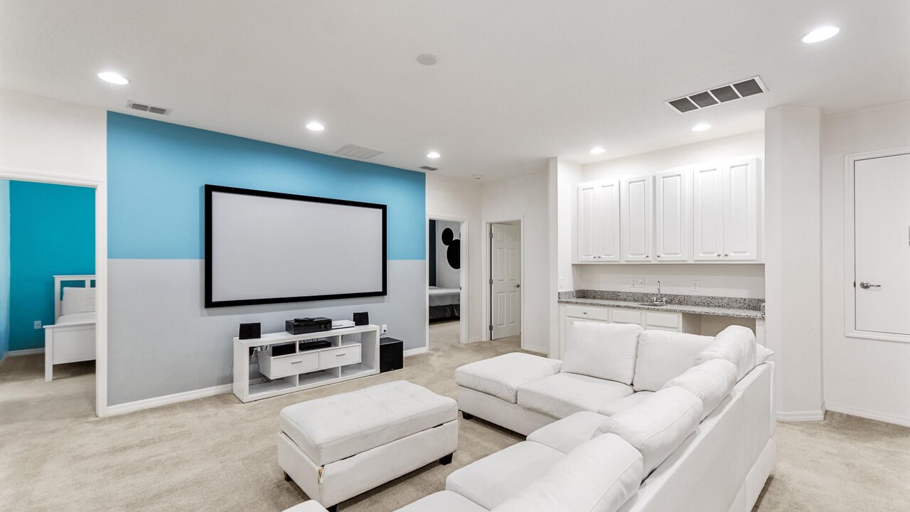 7012 Luxury 11-Bedroom Retreat in Resort - Close to Disney - Image 20