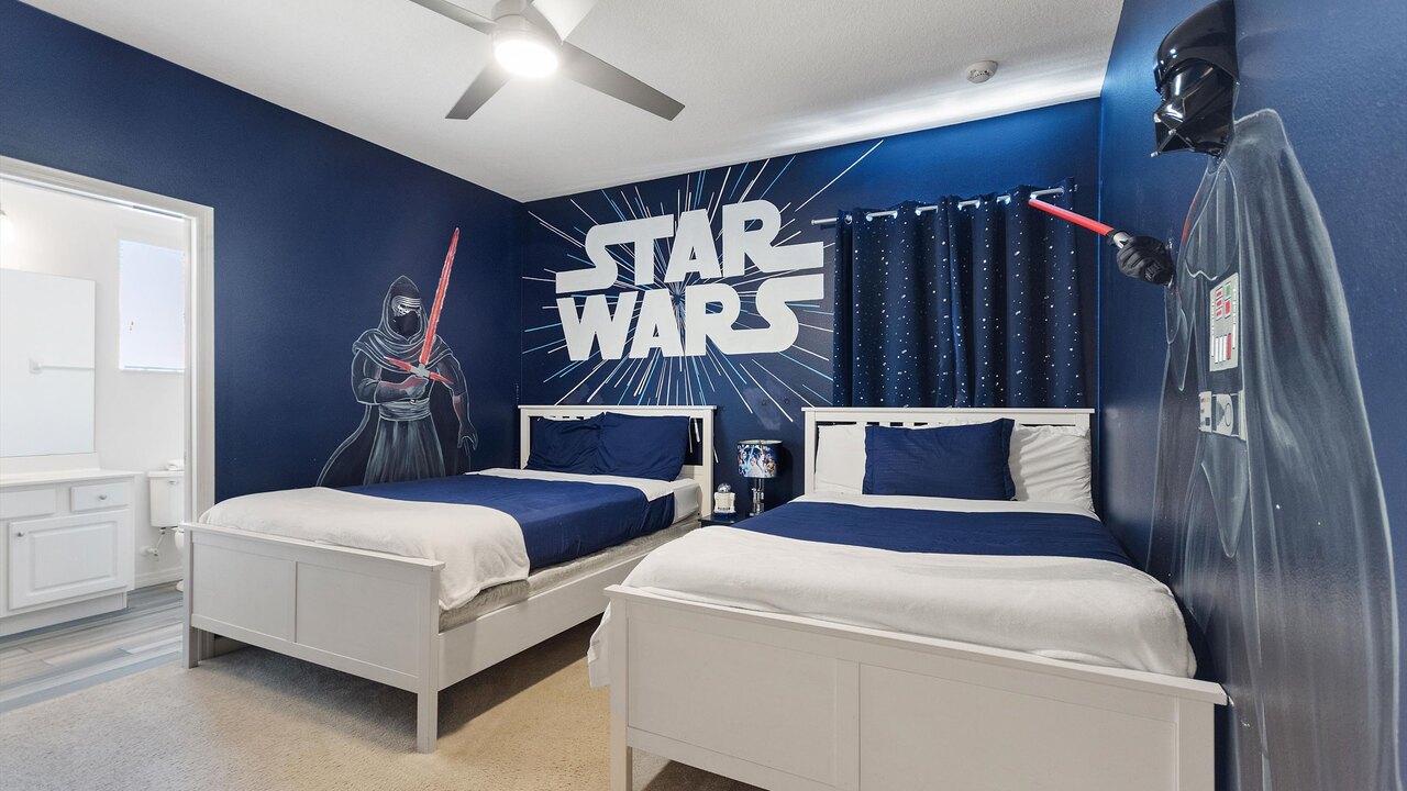 7012 Luxury 11-Bedroom Retreat in Resort - Close to Disney - Image 25