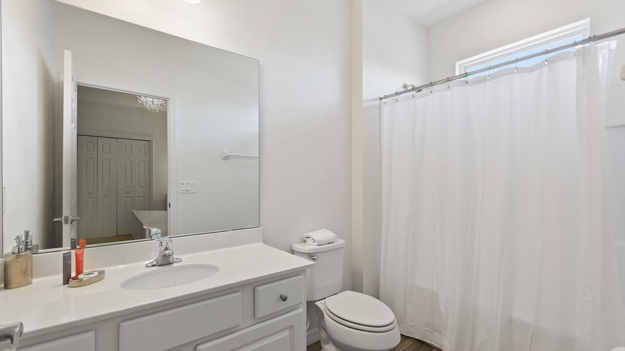 7012 Luxury 11-Bedroom Retreat in Resort - Close to Disney - Image 30