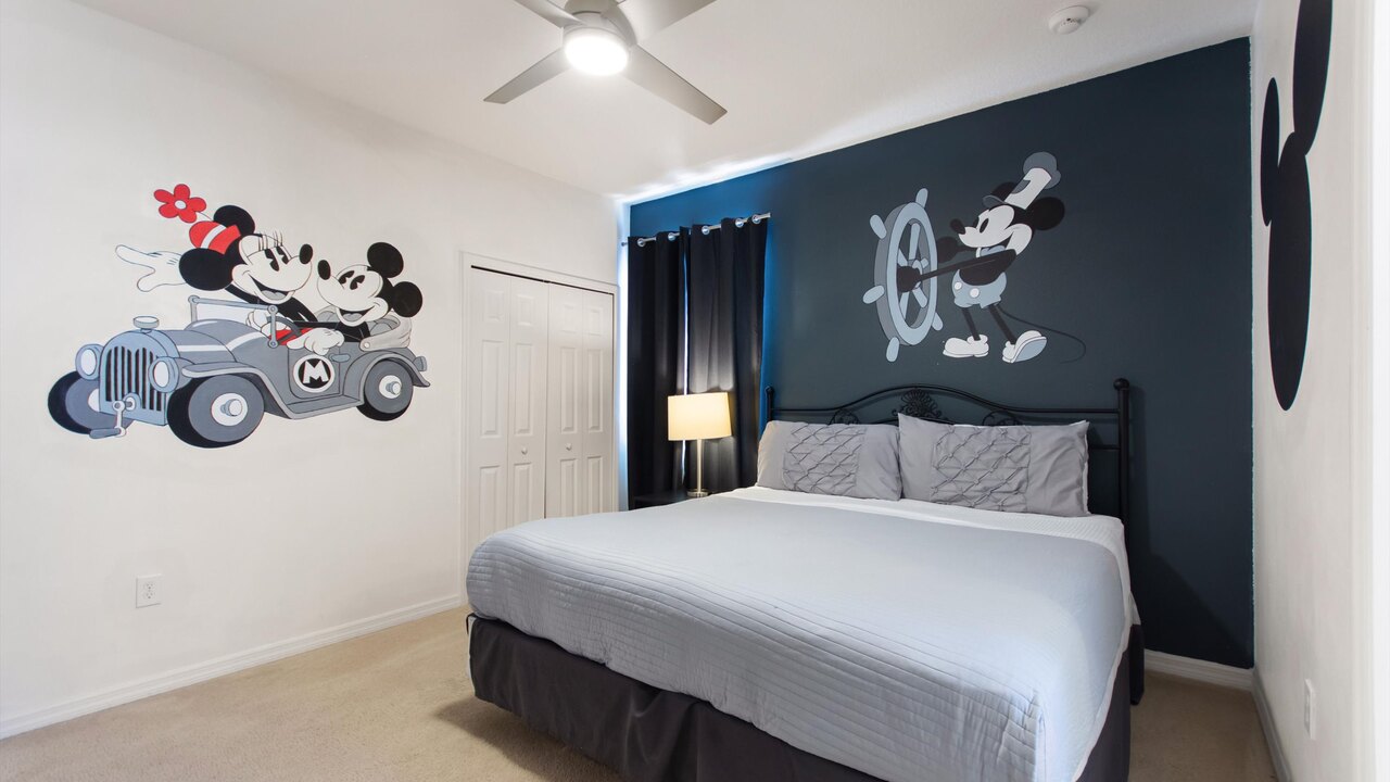 7012 Luxury 11-Bedroom Retreat in Resort - Close to Disney - Image 40