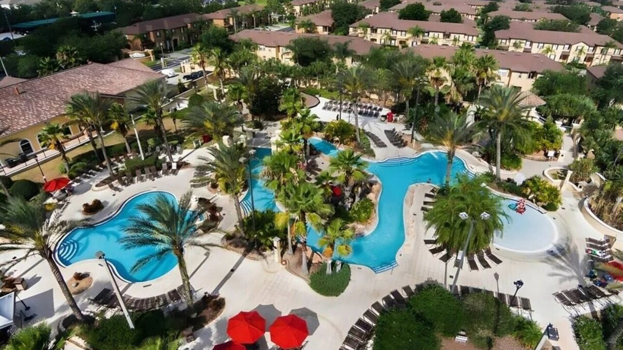 1307 Cozy Studio Retreat at Regal Palms Resort - Image 52