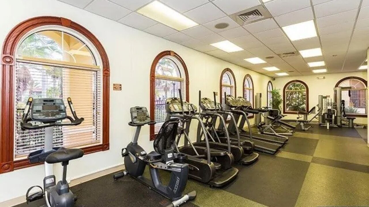 1307 Cozy Studio Retreat at Regal Palms Resort - Image 62