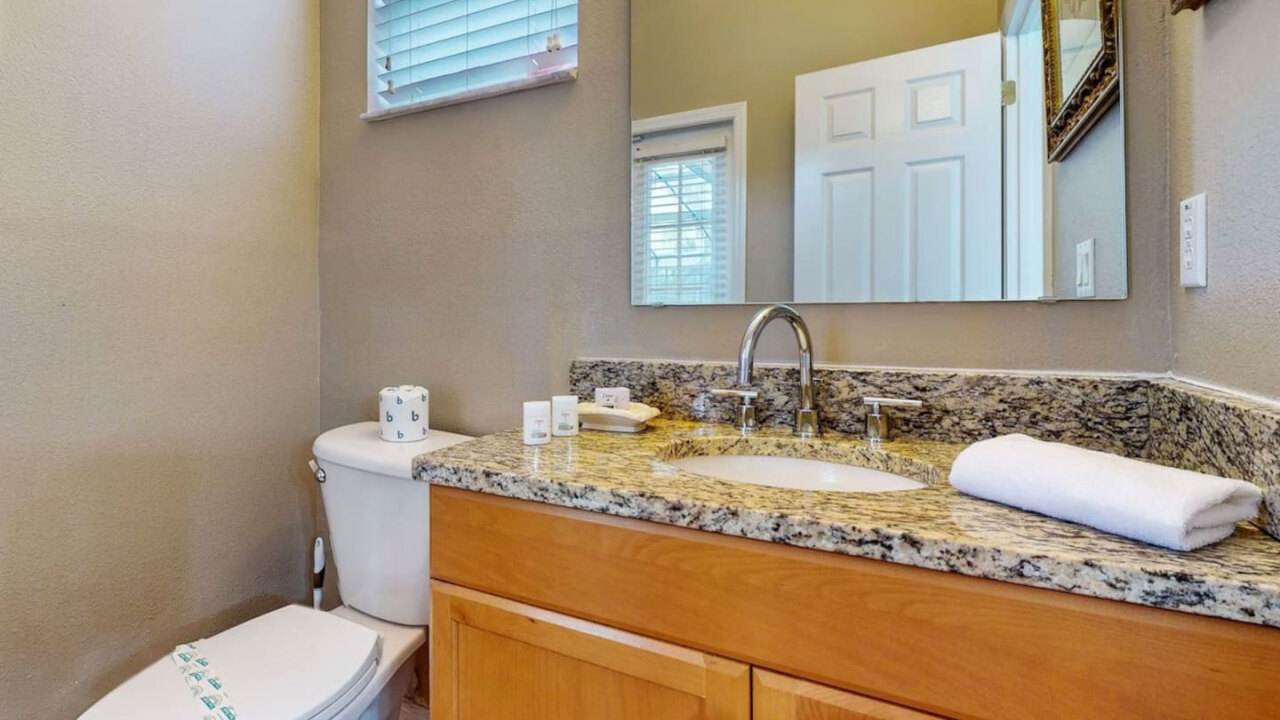 8033 Acadia Estates Court - Image 22