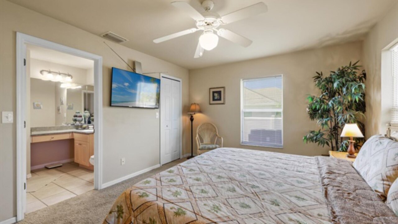 Pine Island Villa - Image 15