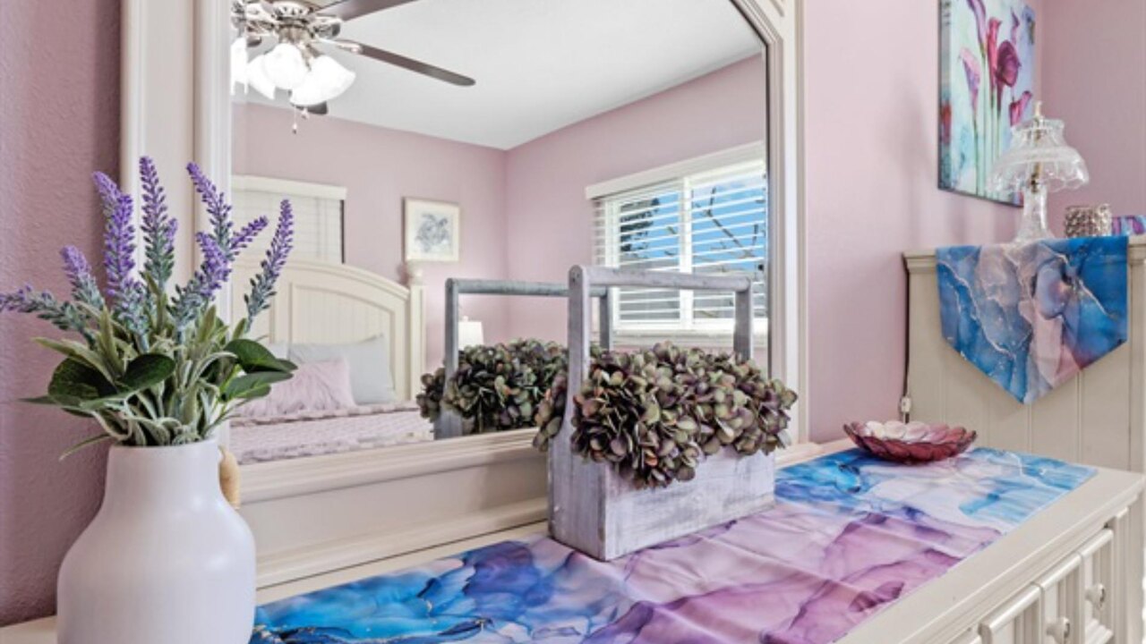 Polish Palace South Villa - Image 21