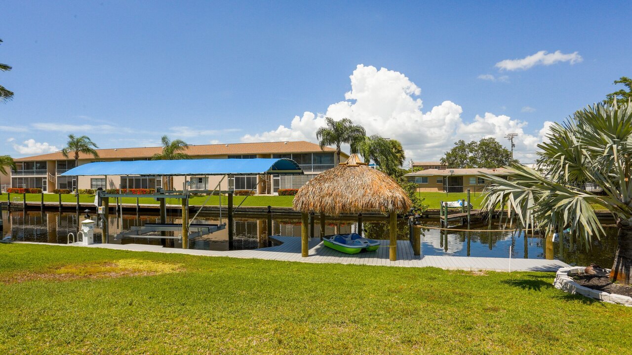 Salty Fins Villa - Image 6