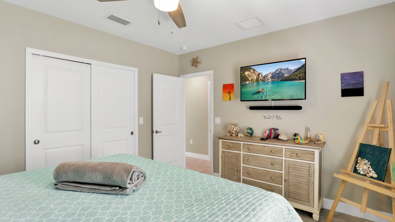 Salty Fins Villa - Image 17