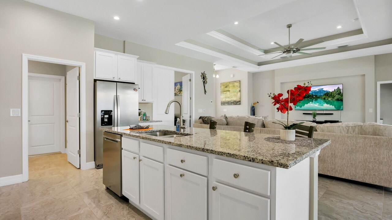 Salty Fins Villa - Image 24