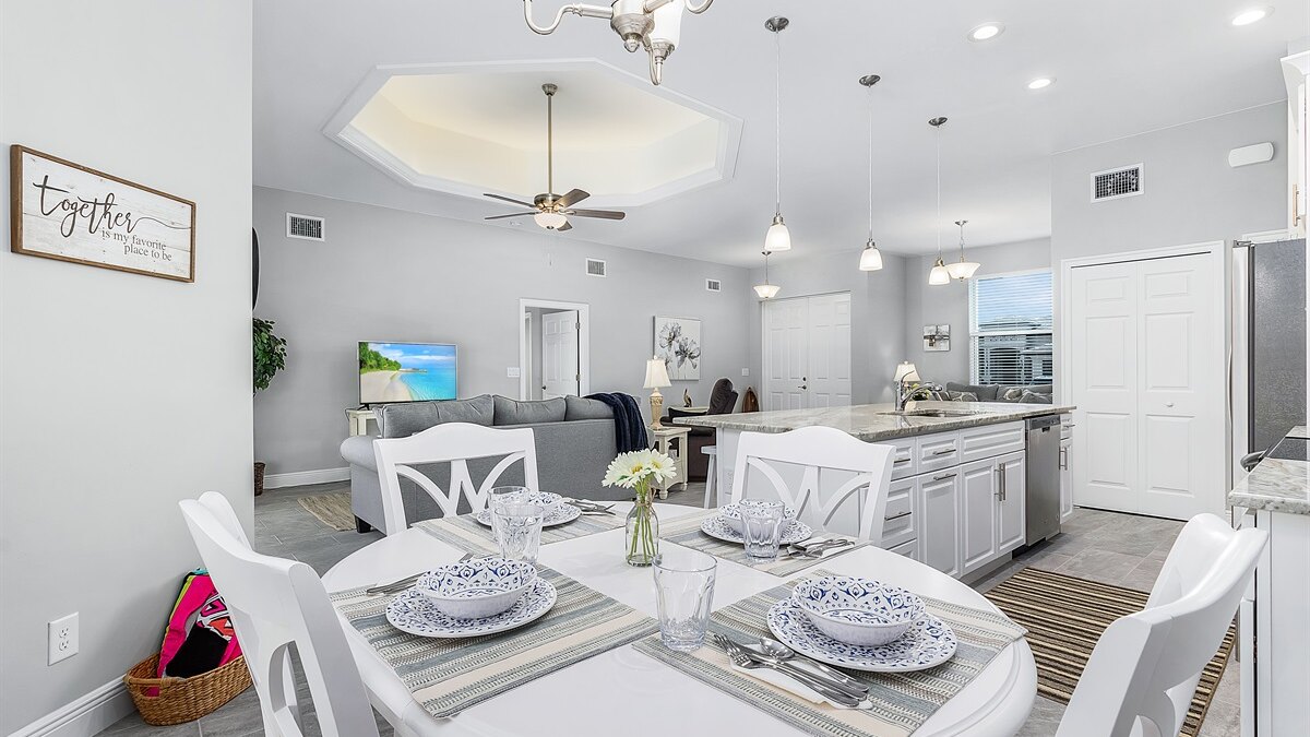 Sandle Villa - Image 1