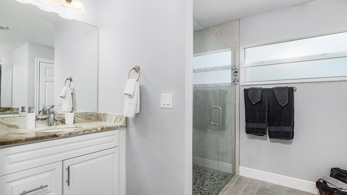 Sandle Villa - Image 12