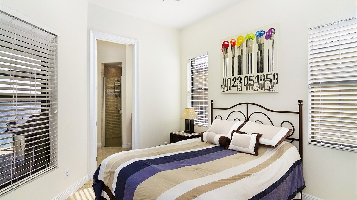 Southern Shores Villa - Image 17