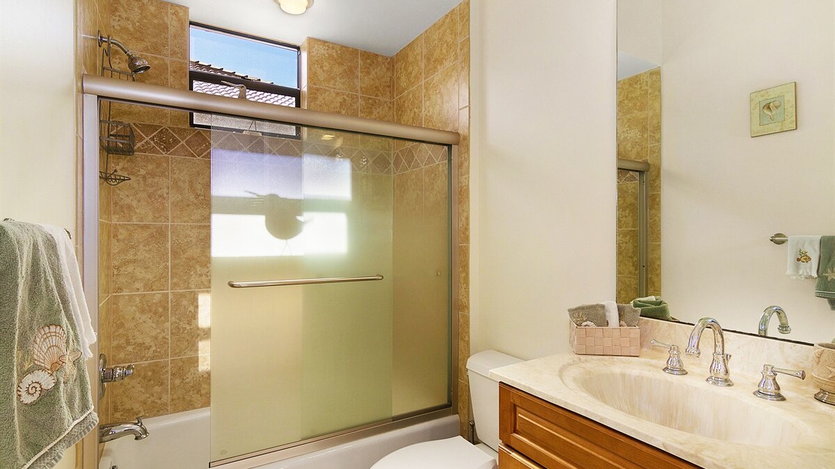 Southern Shores Villa - Image 20