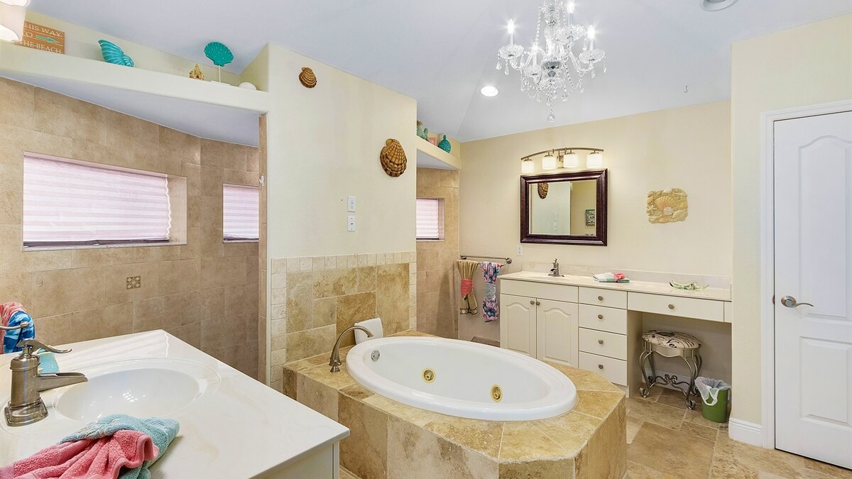 Spain Villa - Image 15