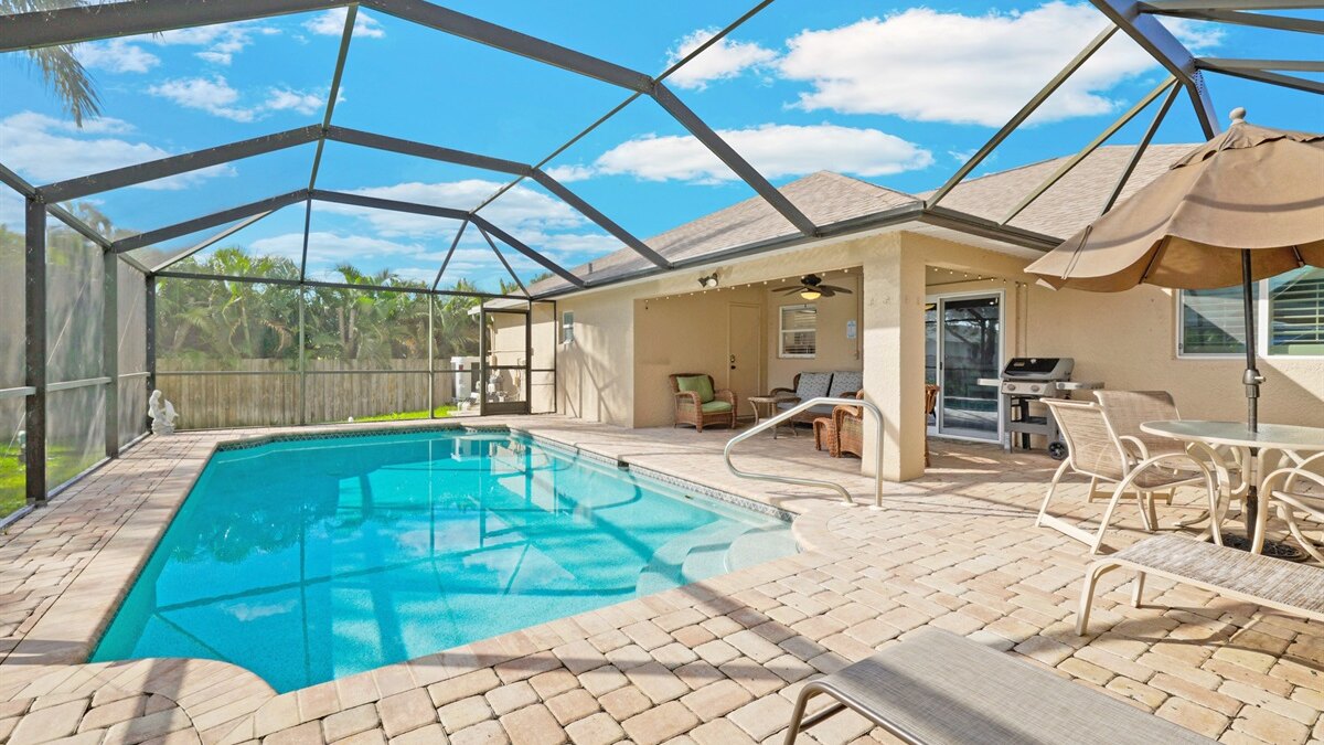 Tropical Paradise Villa - Image 21