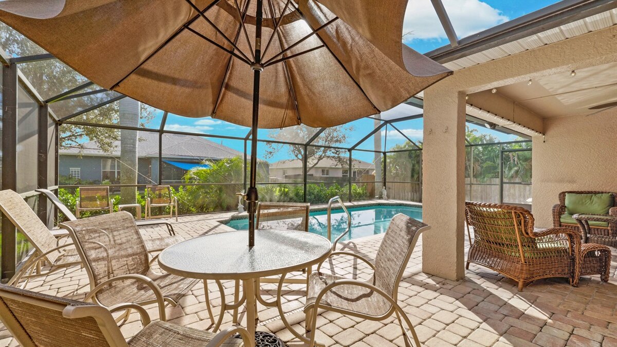 Tropical Paradise Villa - Image 22