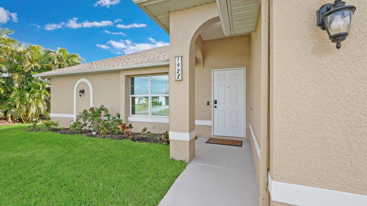 Tropical Paradise Villa - Image 29