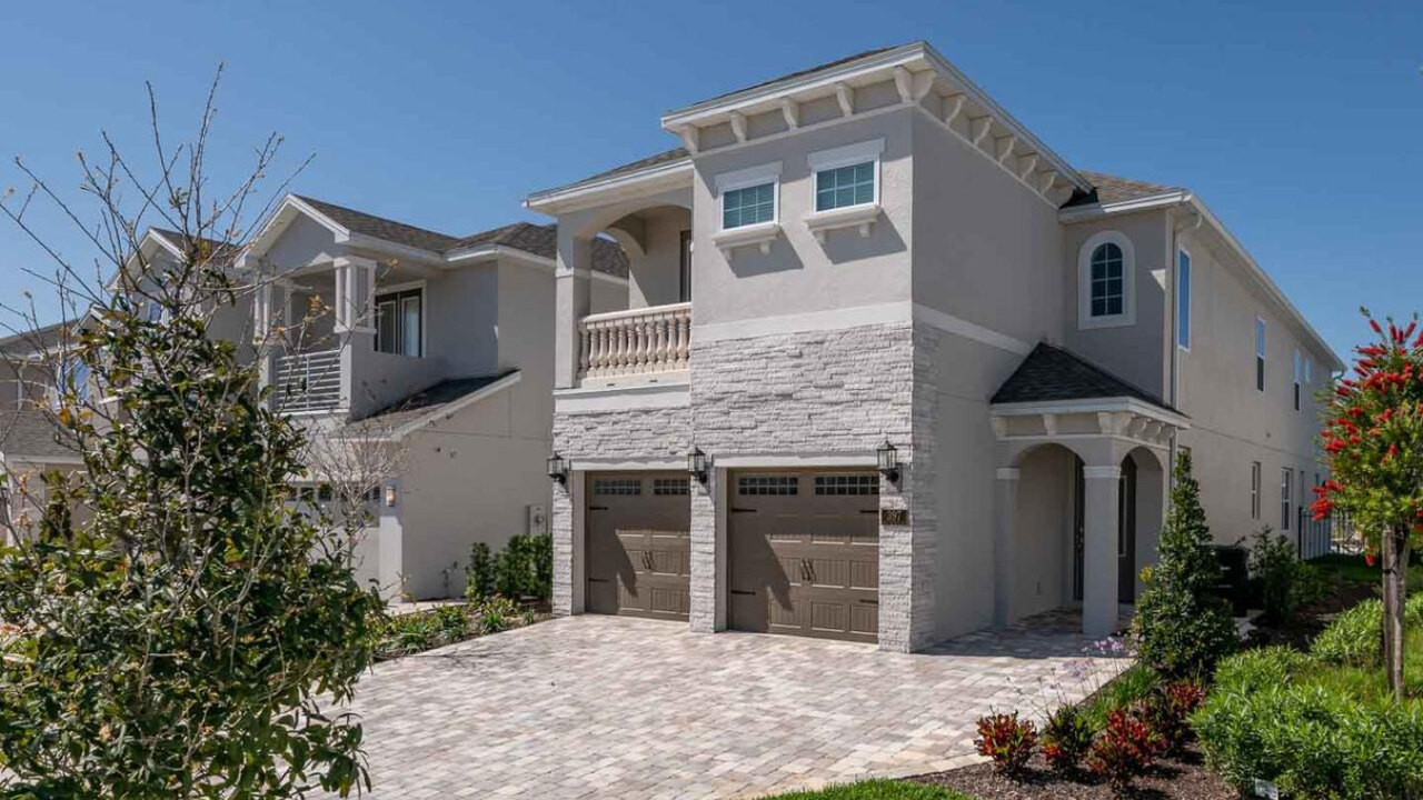 397 Southfield St - Image 4