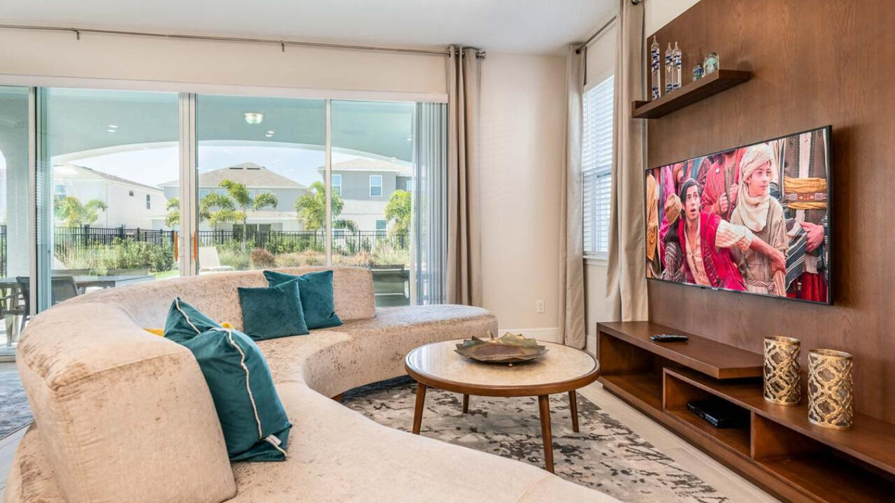 397 Southfield St - Image 9