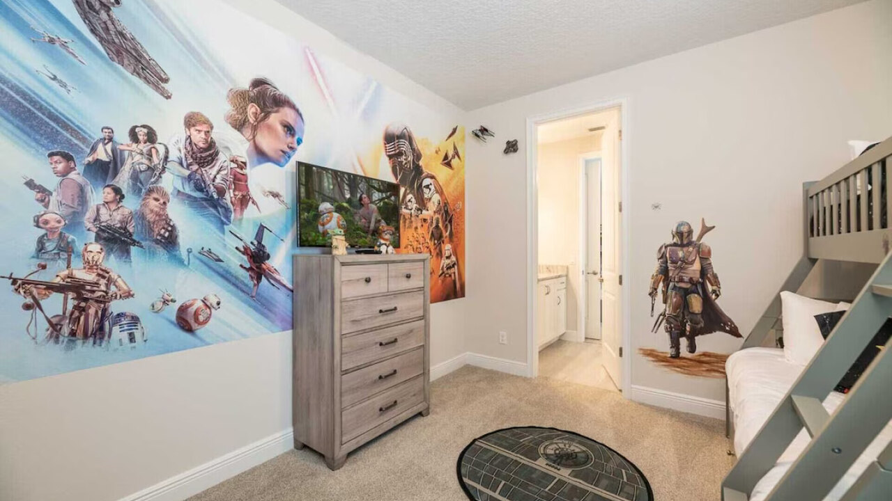 397 Southfield St - Image 25