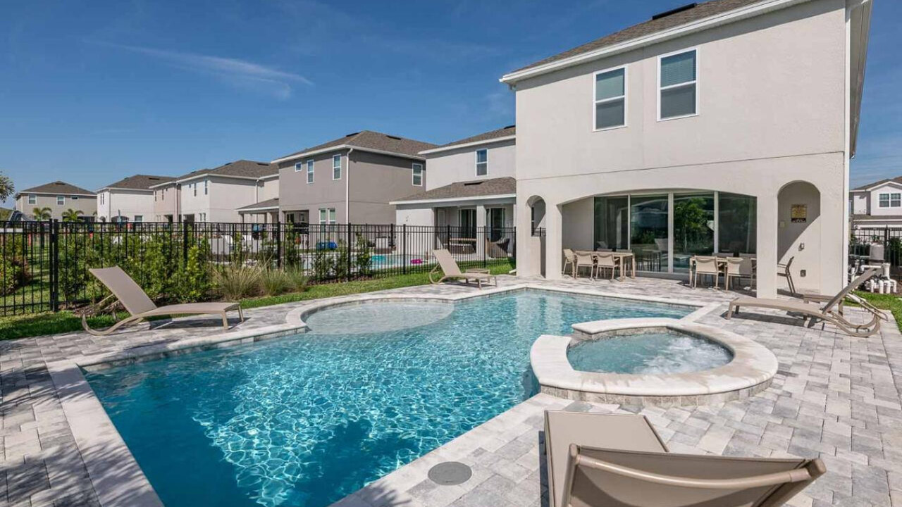 397 Southfield St - Image 34