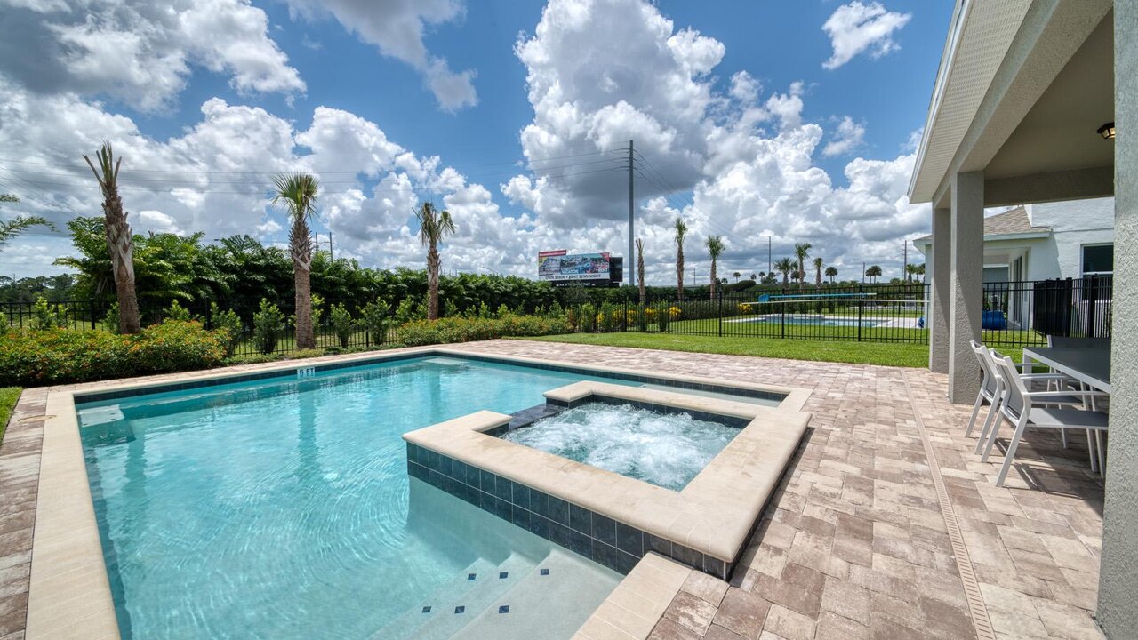 7447 Marker Ave - Image 6