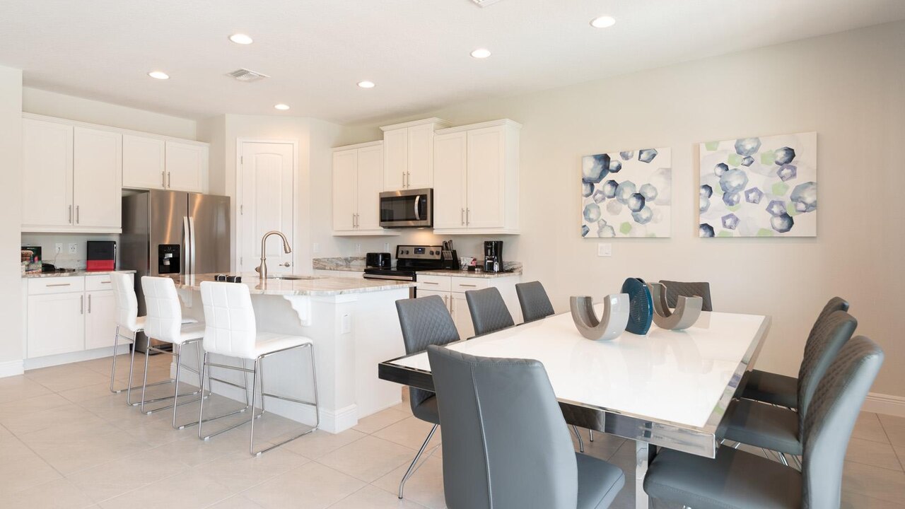 7447 Marker Ave - Image 10