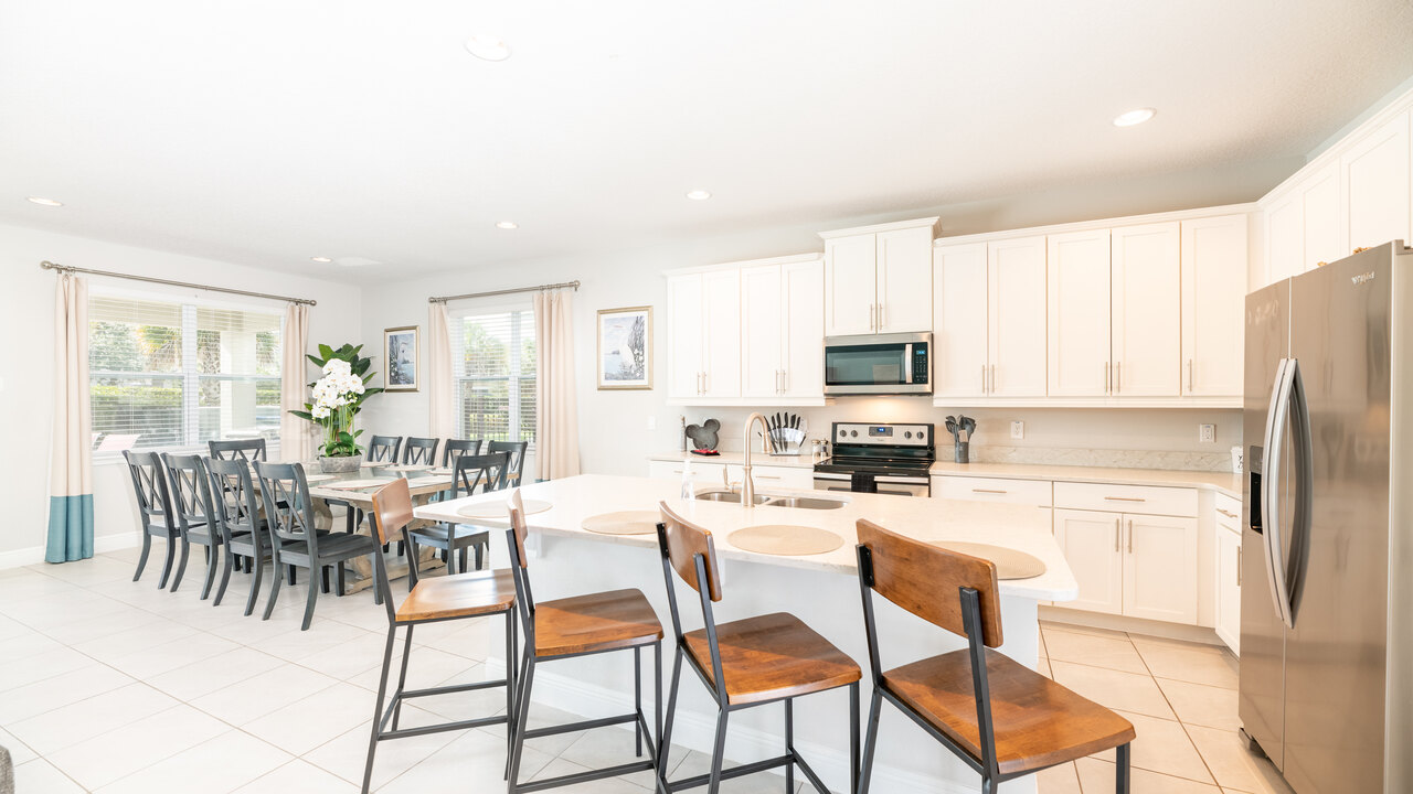 7484 Marker Avenue - Image 4