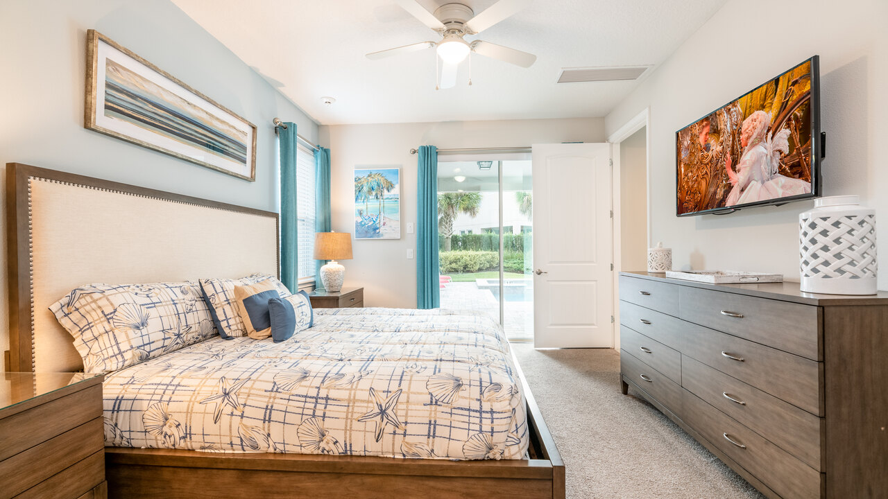 7484 Marker Avenue - Image 9