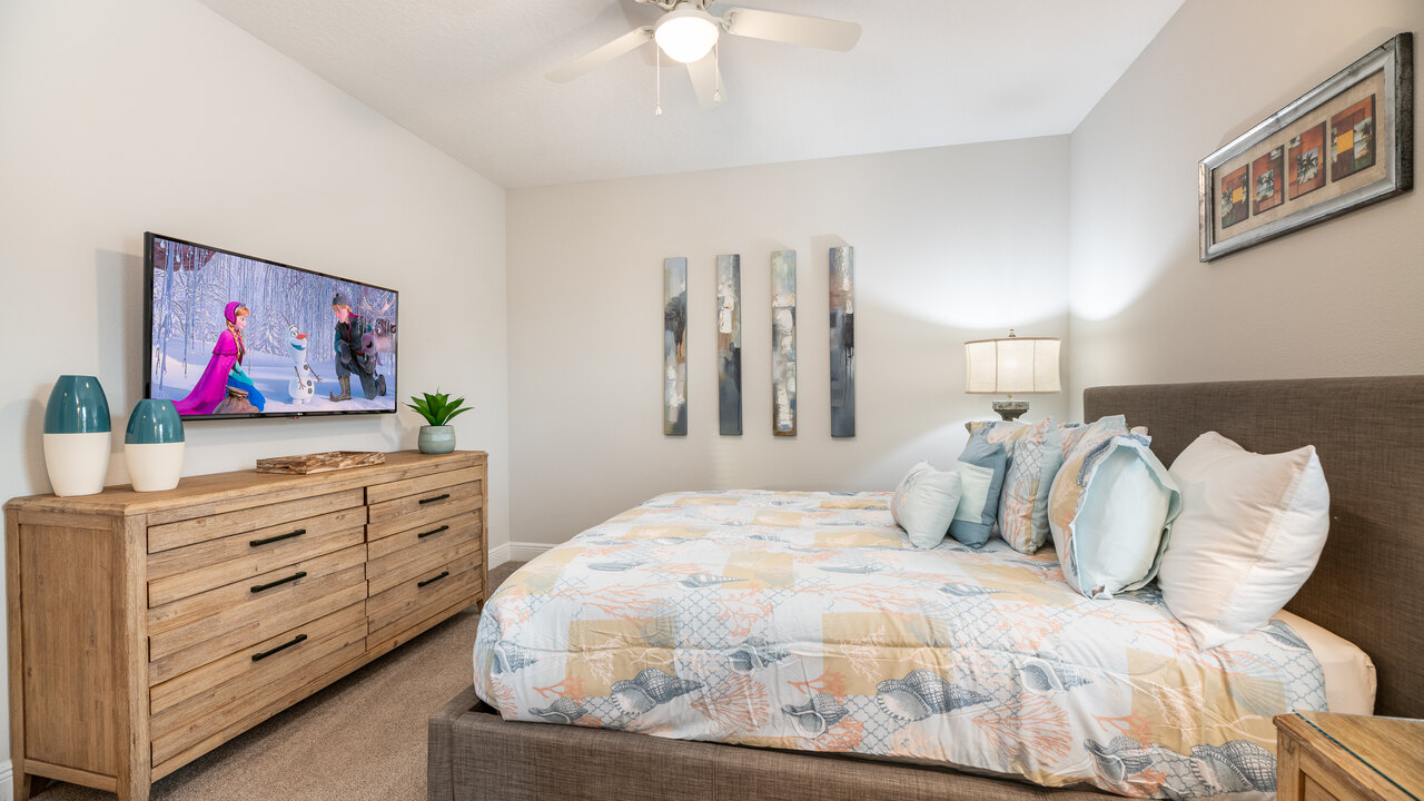 7484 Marker Avenue - Image 24