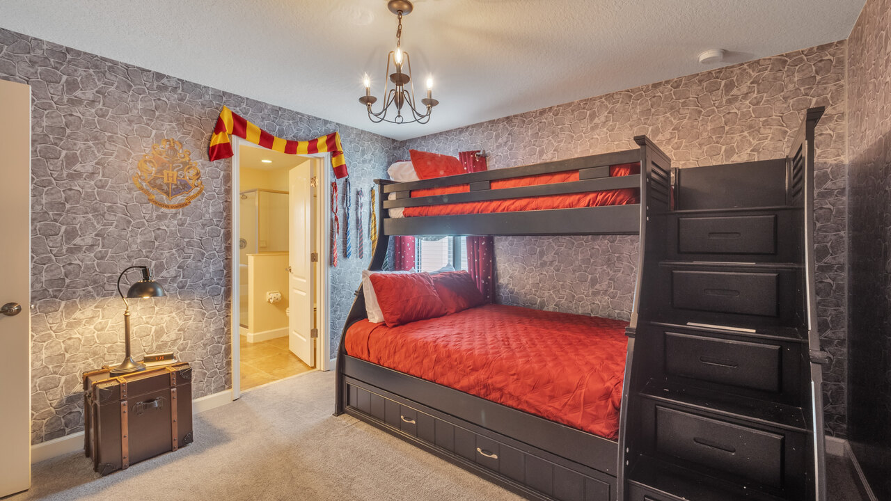 1425 Thunderbird Rd - Image 3