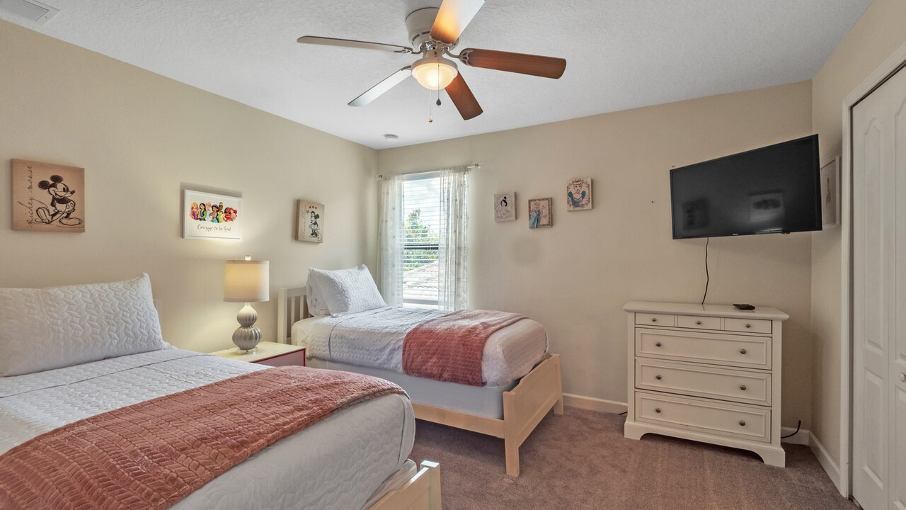 1425 Thunderbird Rd - Image 20