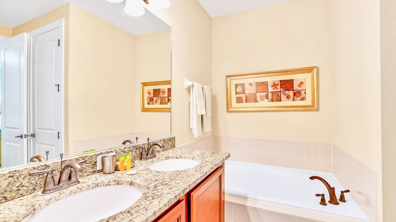 7668 Wilmington Loop - Image 17