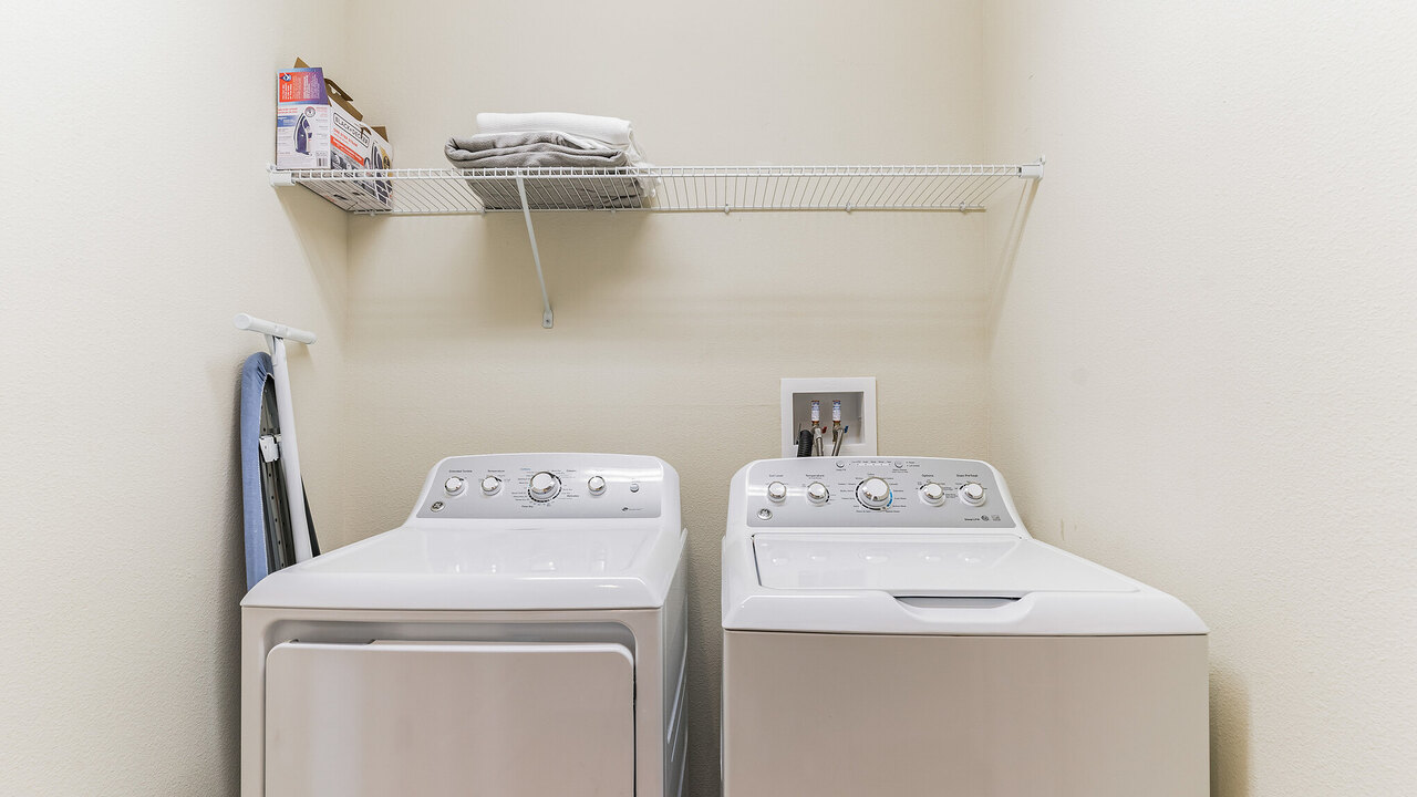 7668 Wilmington Loop - Image 29