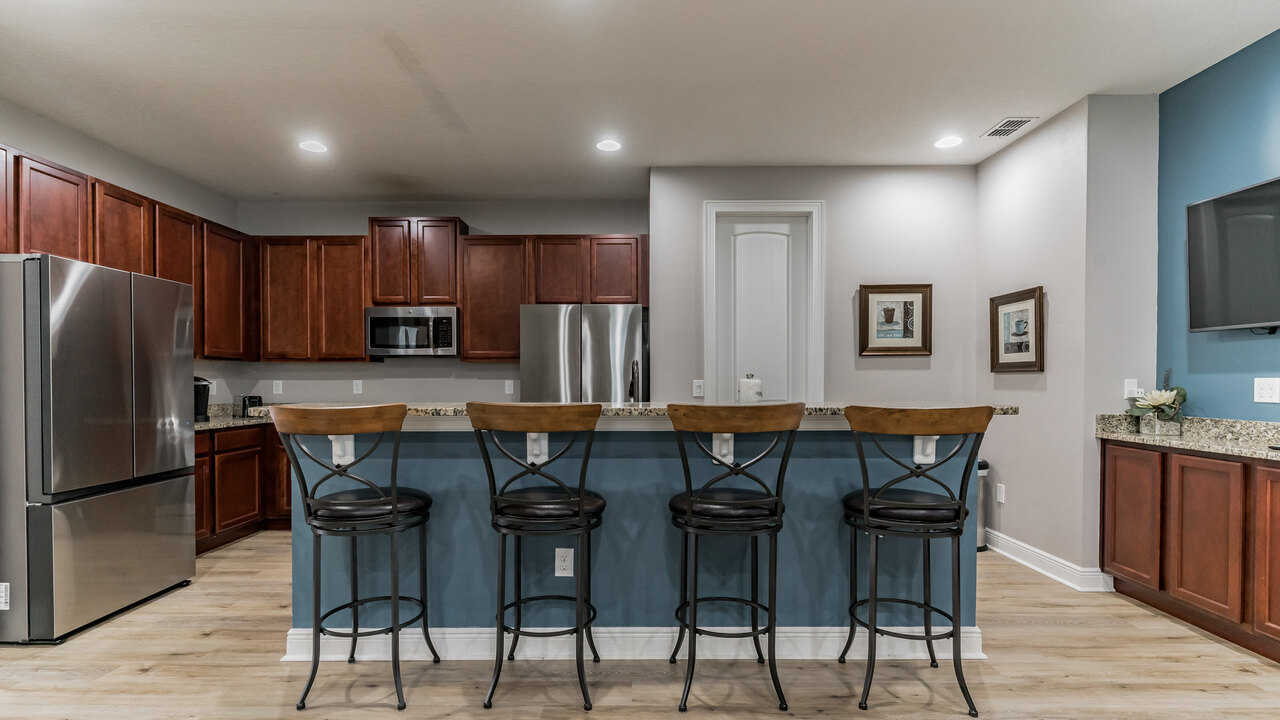 7668 Wilmington Loop - Image 32