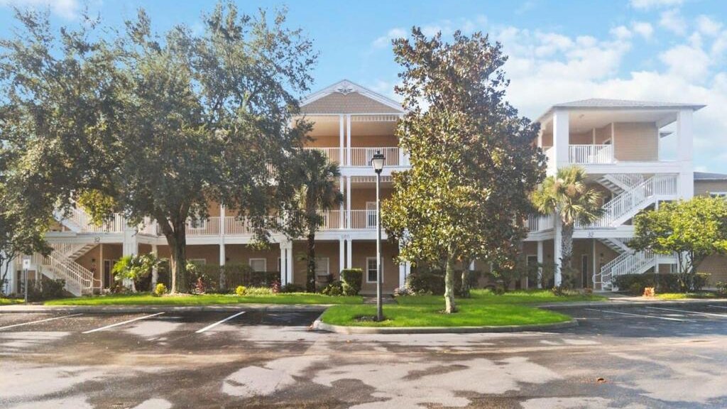 611 Rum Run - Image 1