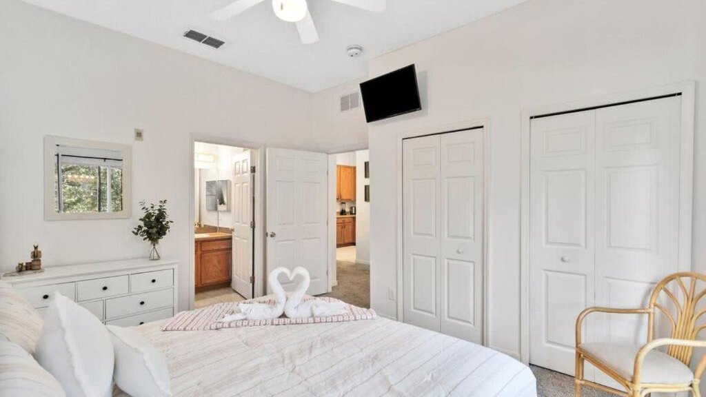 611 Rum Run - Image 16