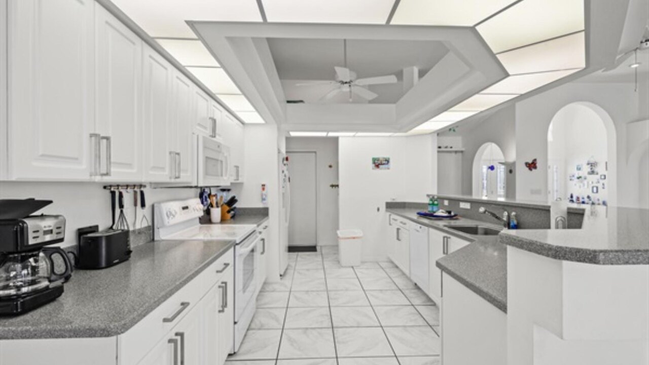 Bella Vista Villa - Image 12