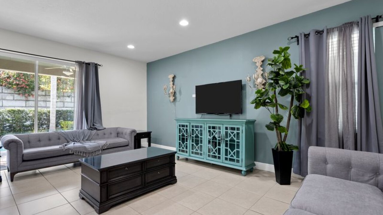 320 Pet Friendly 6BD Villa - Pool&Spa - Image 3