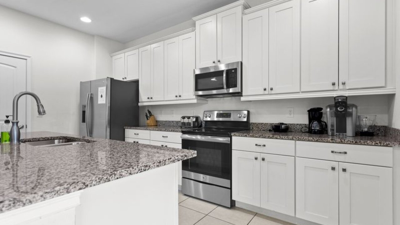 320 Pet Friendly 6BD Villa - Pool&Spa - Image 8