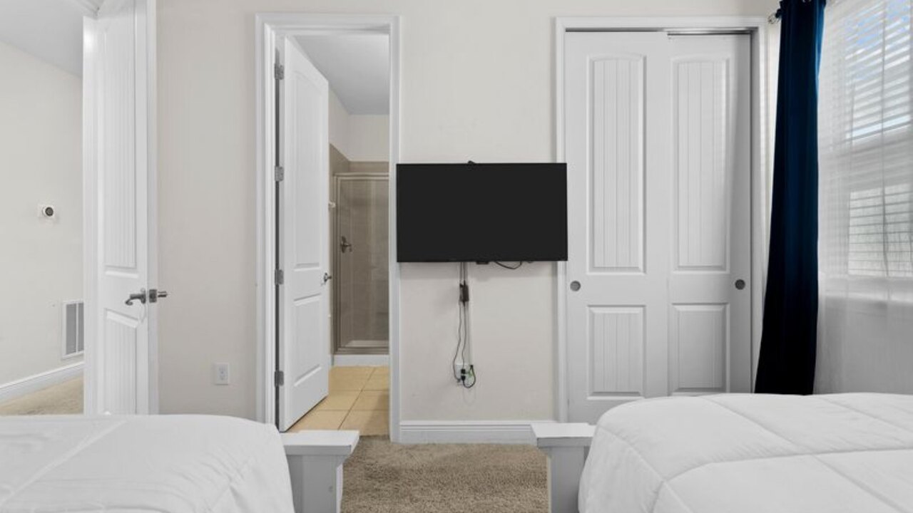 320 Pet Friendly 6BD Villa - Pool&Spa - Image 15